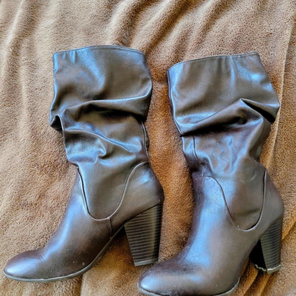 Dark Brown leather boot